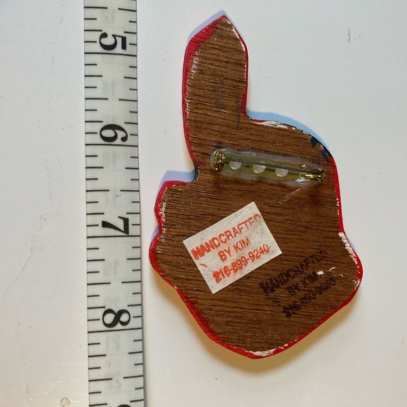 Cleveland Indians Vintage Pin and 2 Earrings Chief Wahoo MLB Baseball Team Logo - Picture 2 of 6